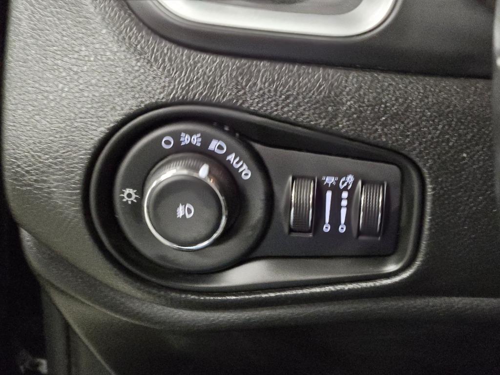 2015 Jeep Renegade - $13,995