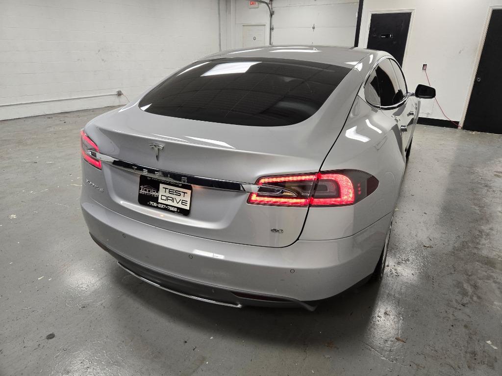 2014 Tesla Model S photo