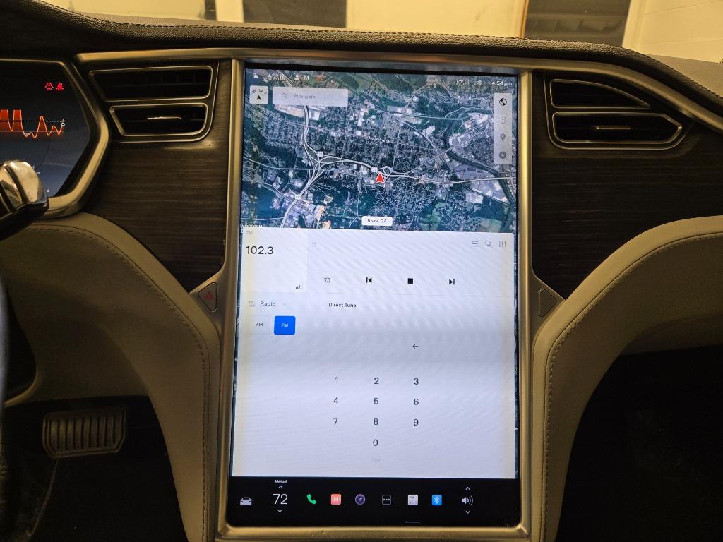 2014 Tesla Model S photo