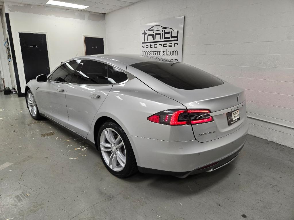 2014 Tesla Model S photo