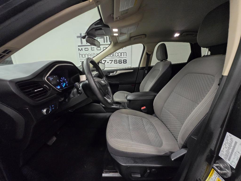 2020 Ford Escape - $17,995