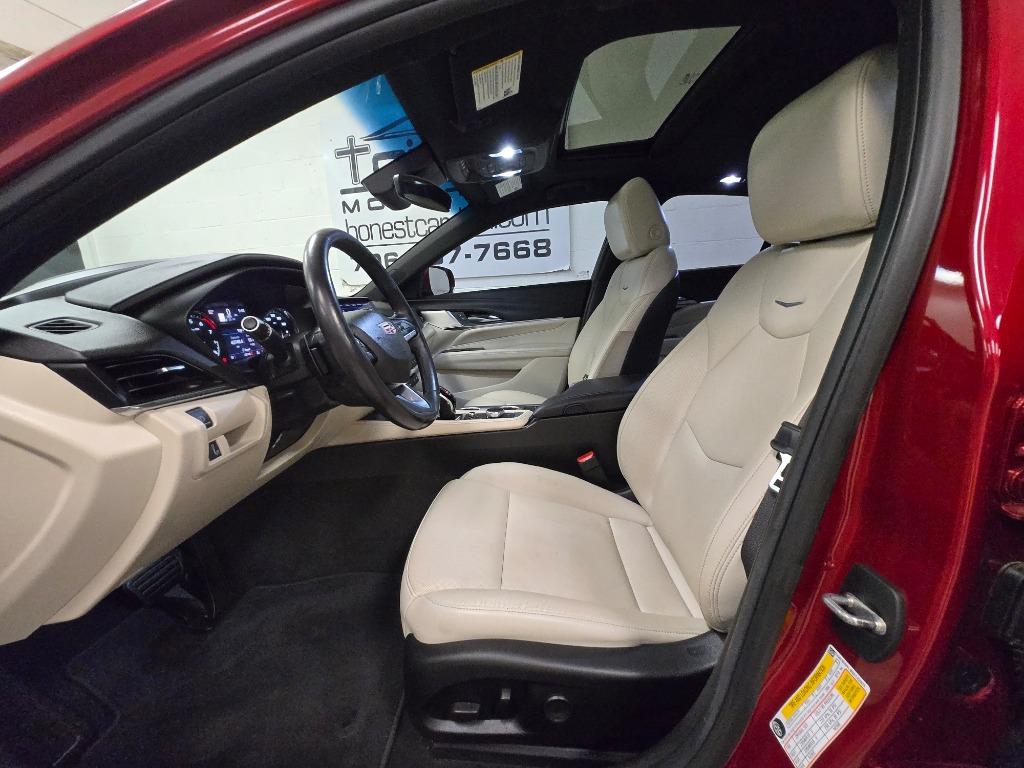 2022 Cadillac CT4 Premium Luxury photo