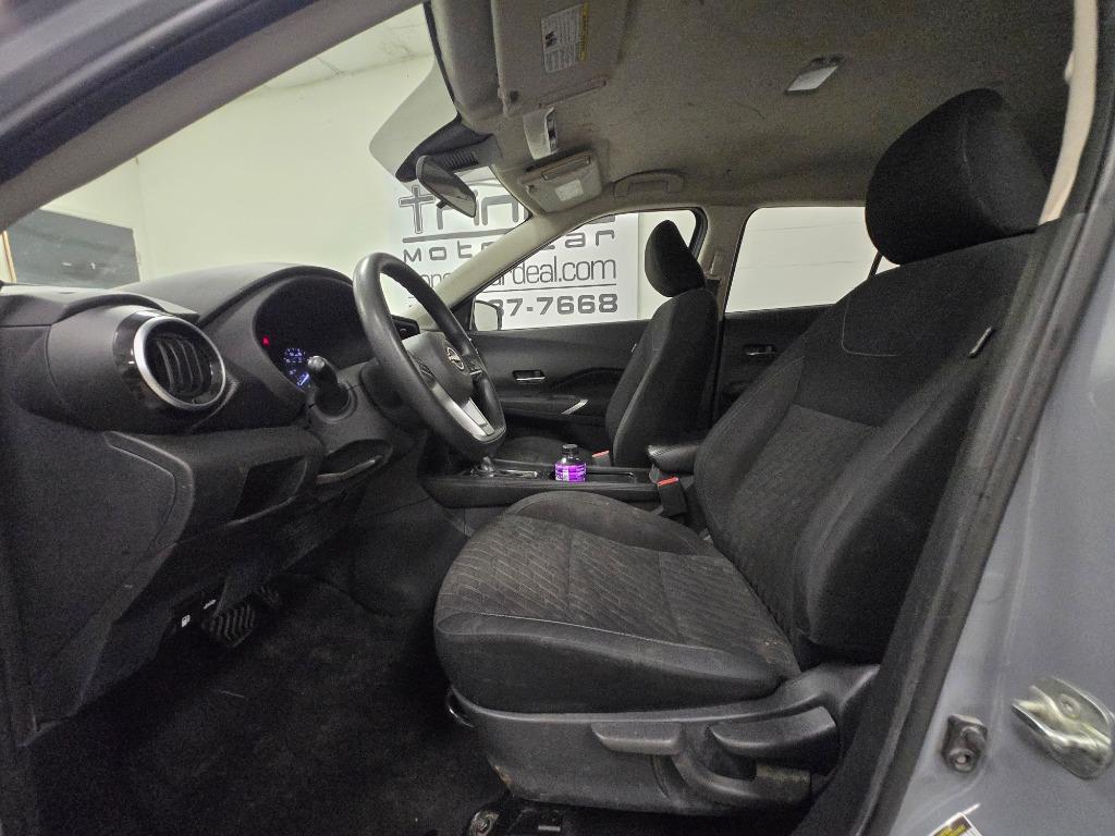 2022 Nissan Kicks SV photo