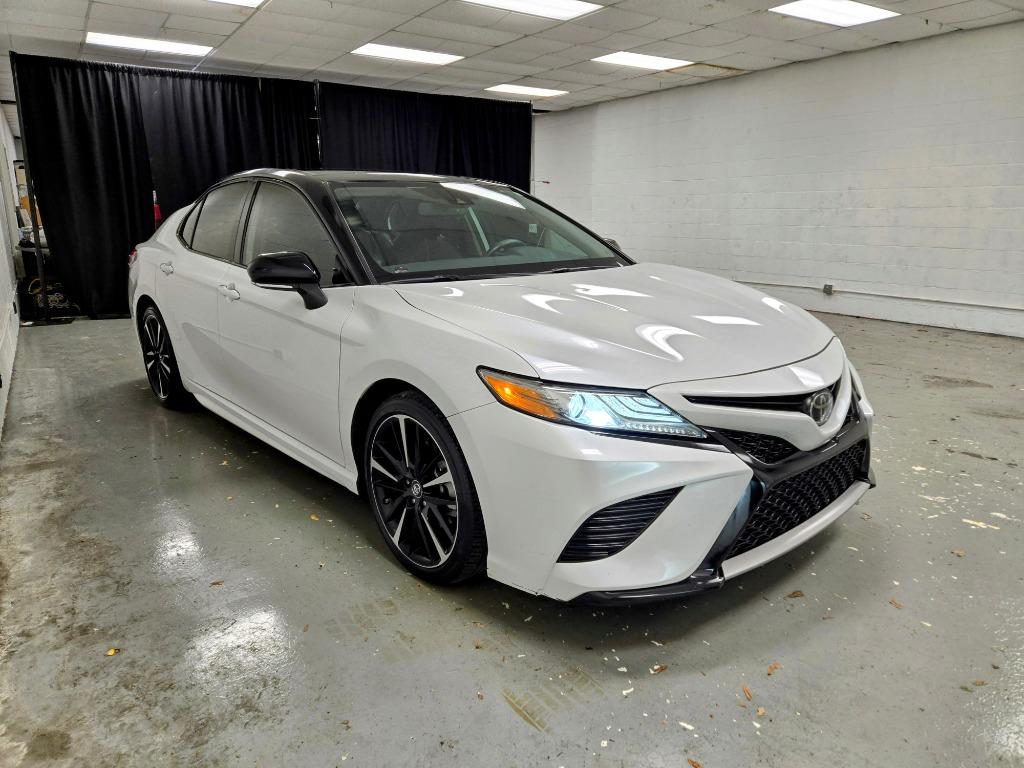 2019 Toyota Camry XSE photo