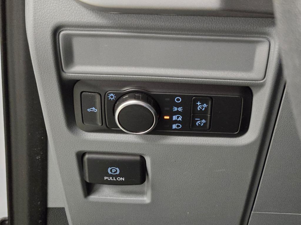 2021 Ford F150 XL photo