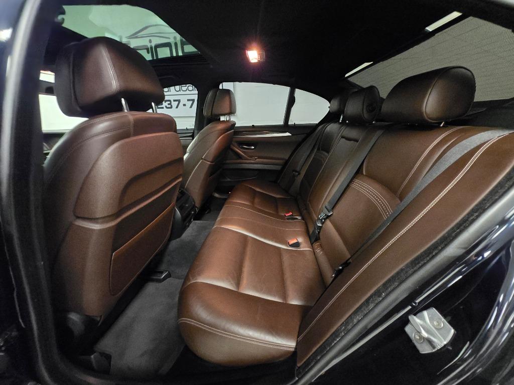 2016 BMW 5-Series 535i photo