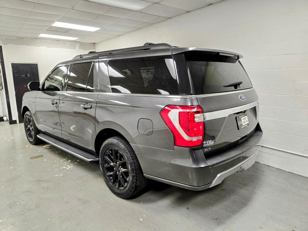 2021 Ford Expedition Max XLT photo