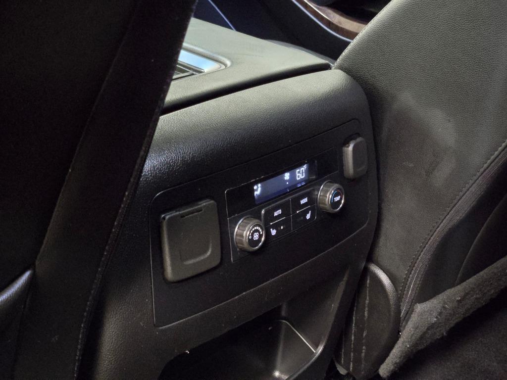 2019 Chevrolet Tahoe LT photo