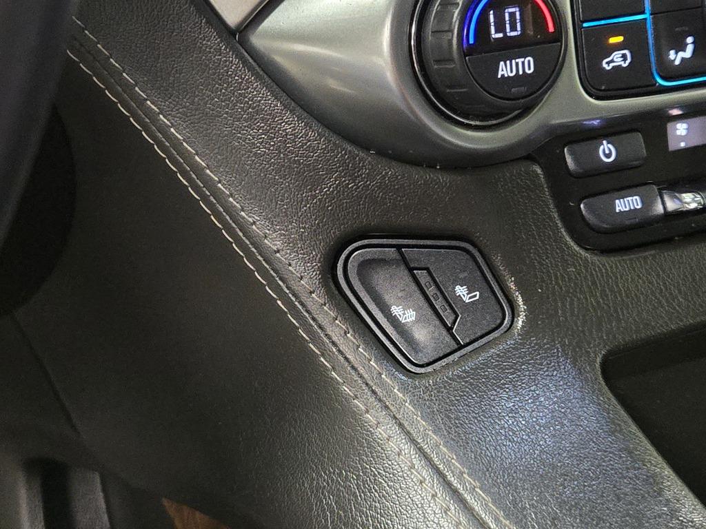 2019 Chevrolet Tahoe LT photo
