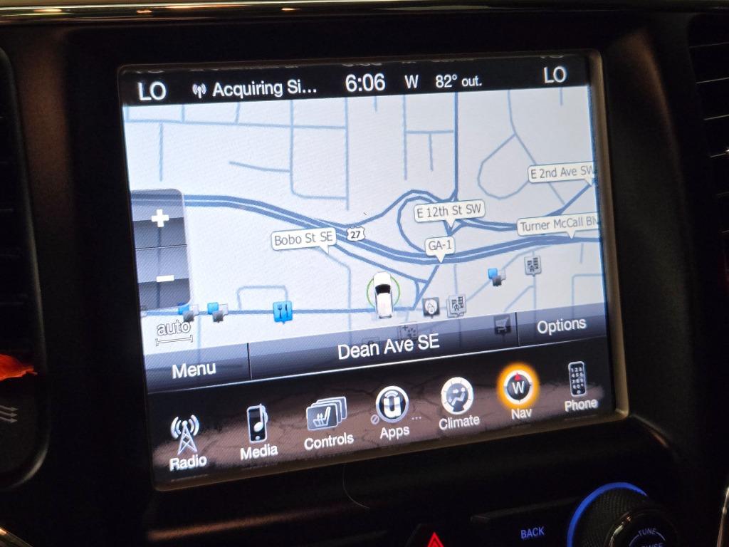 2016 Jeep Grand Cherokee Summit photo
