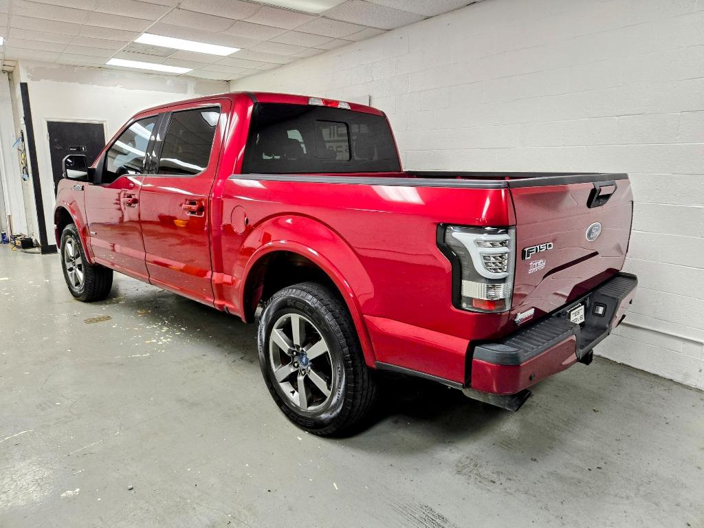 2015 Ford F150 XLT photo