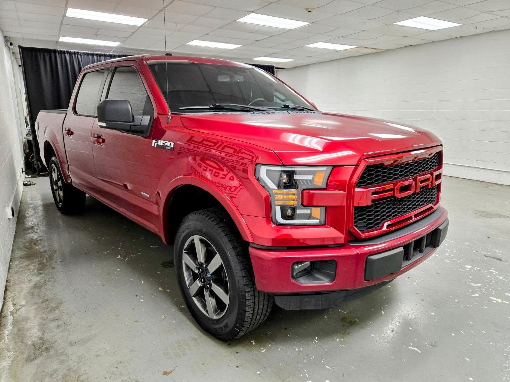 2015 Ford F150 XLT photo