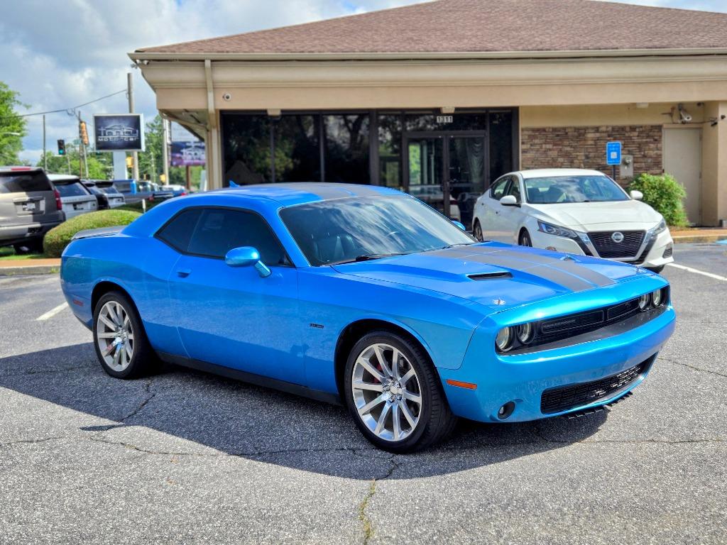 2016 Dodge Challenger R/T photo