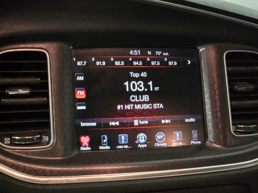 2016 Dodge Charger SXT photo