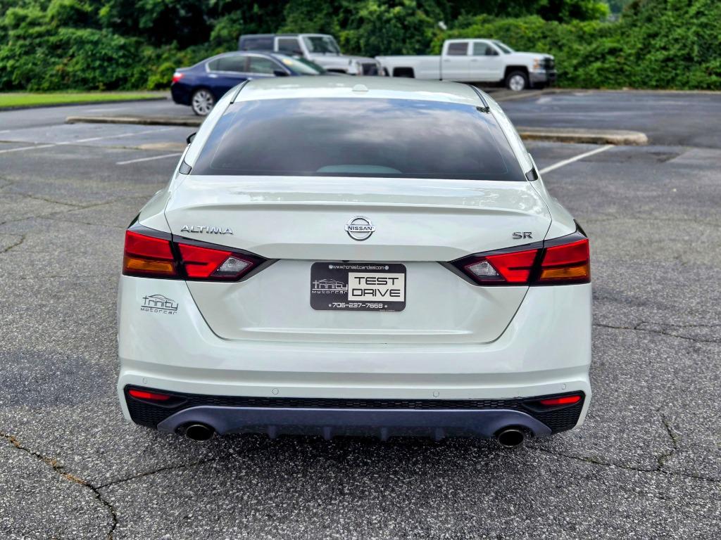 2020 Nissan Altima SR photo