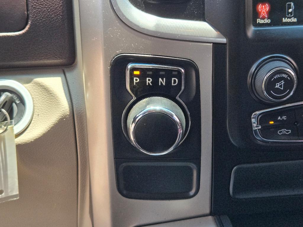 2017 RAM 1500 SLT photo