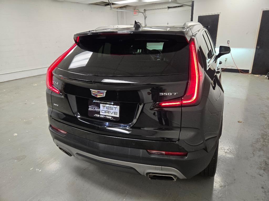 2022 Cadillac XT4 Premium Luxury photo