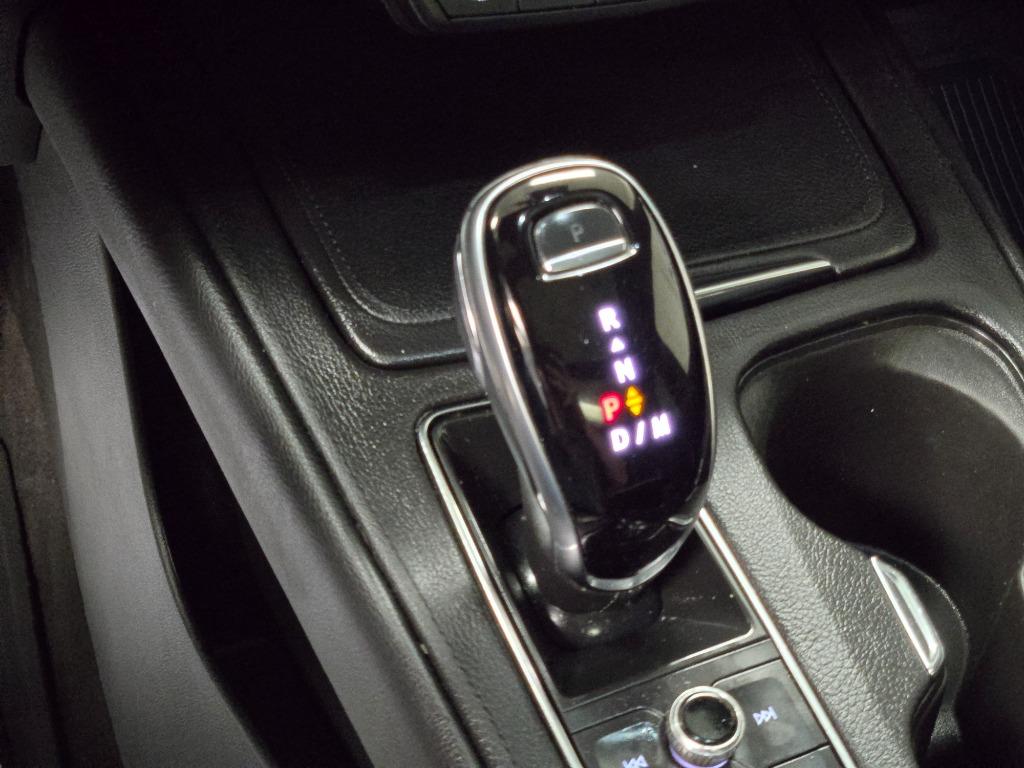 2022 Cadillac XT4 Premium Luxury photo