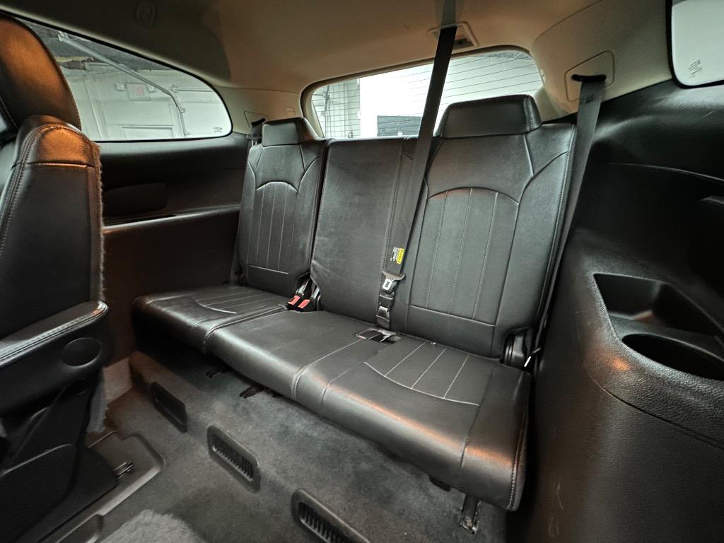 2016 Buick Enclave - $9,995