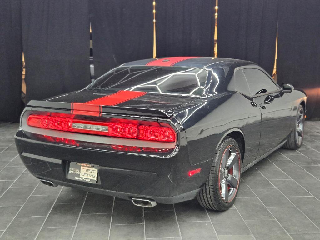 2012 Dodge Challenger - $12,595