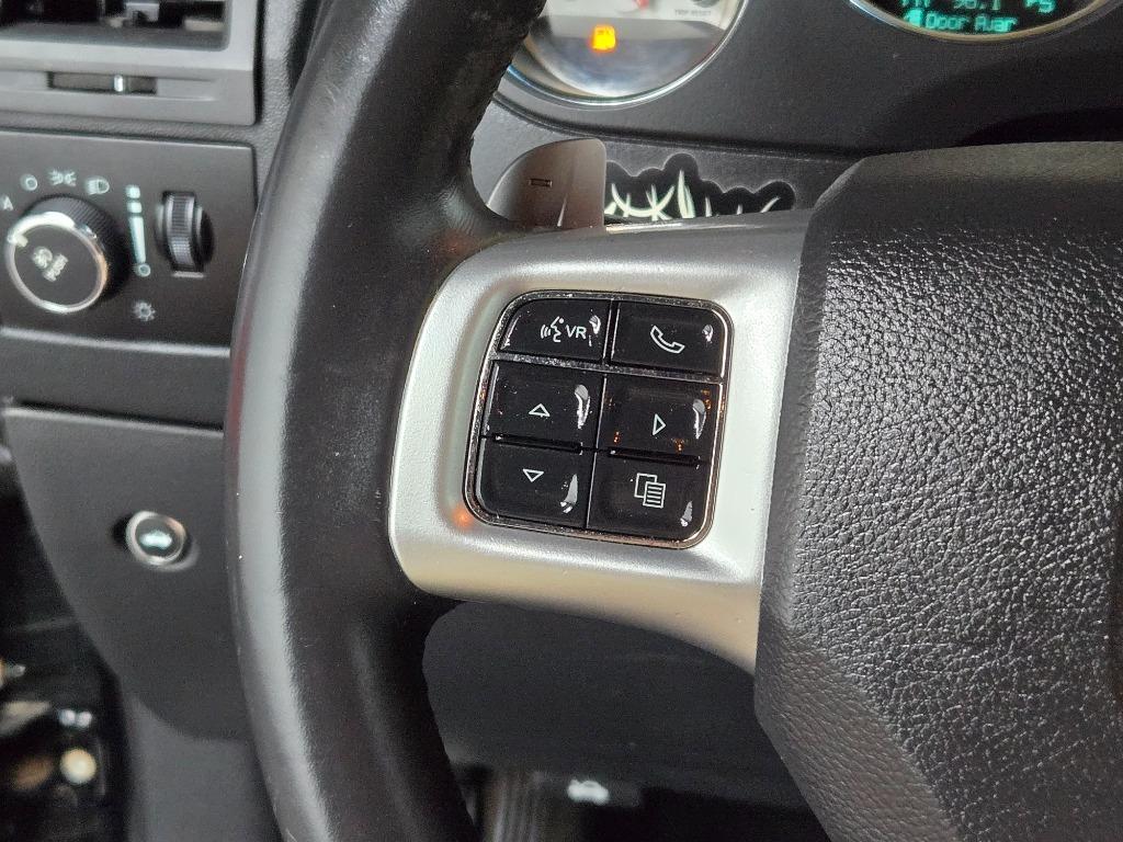 2012 Dodge Challenger - $12,595