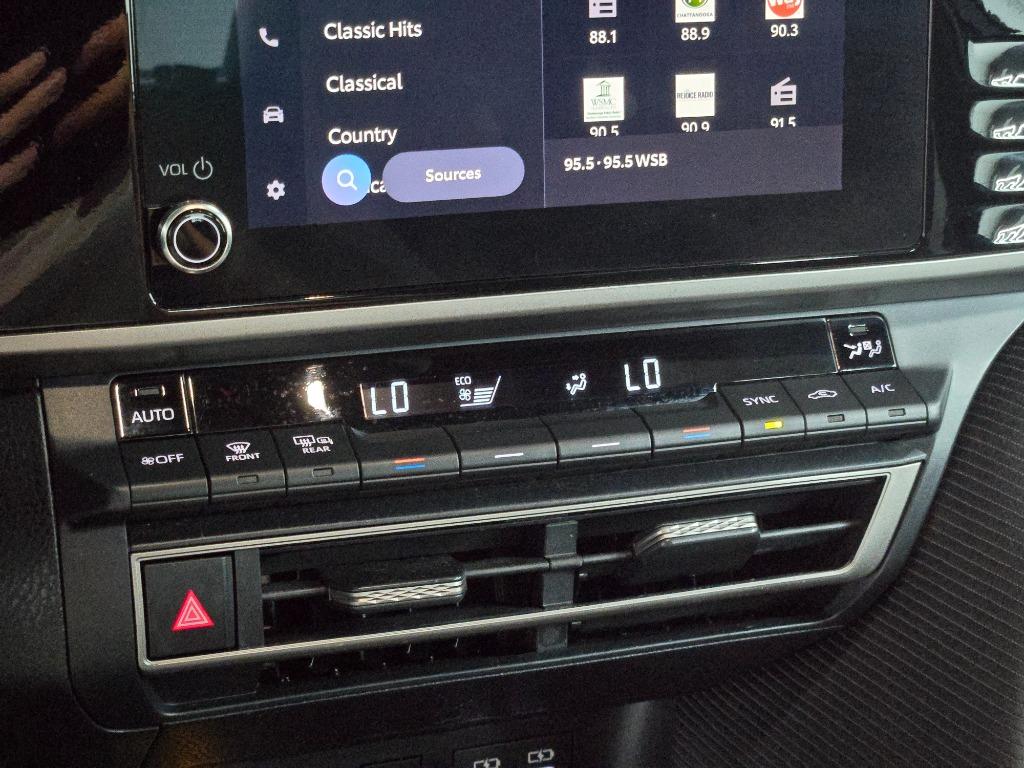 2025 Toyota Camry - $28,395