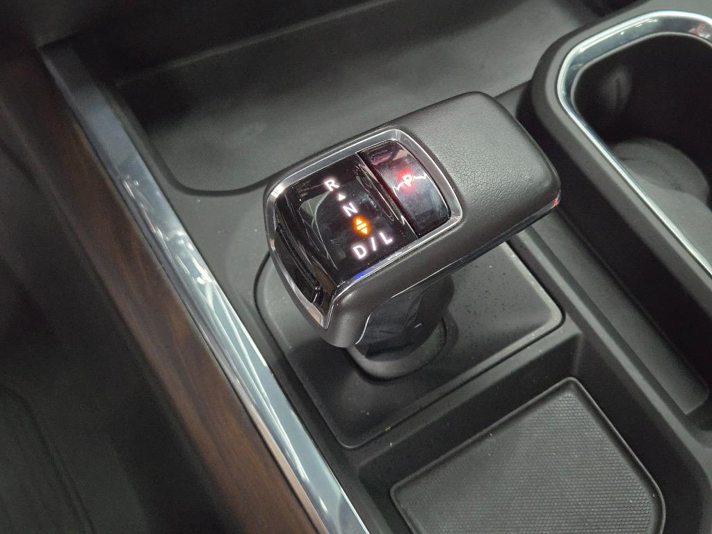 2022 GMC Sierra 1500 - $42,995