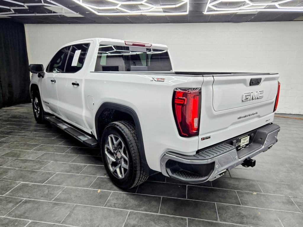 2022 GMC Sierra 1500 - $42,995