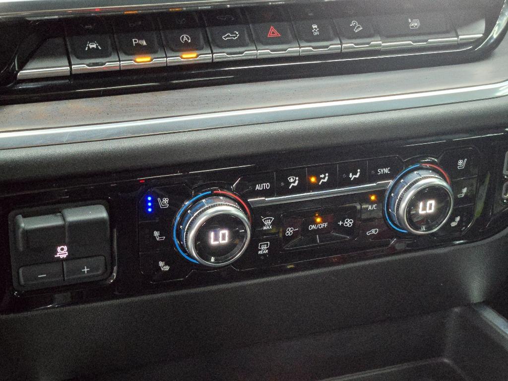 2022 GMC Sierra 1500 - $42,995