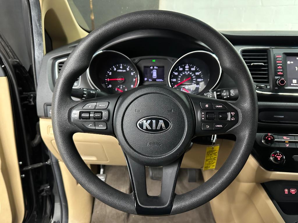 2020 Kia Sedona - $12,995