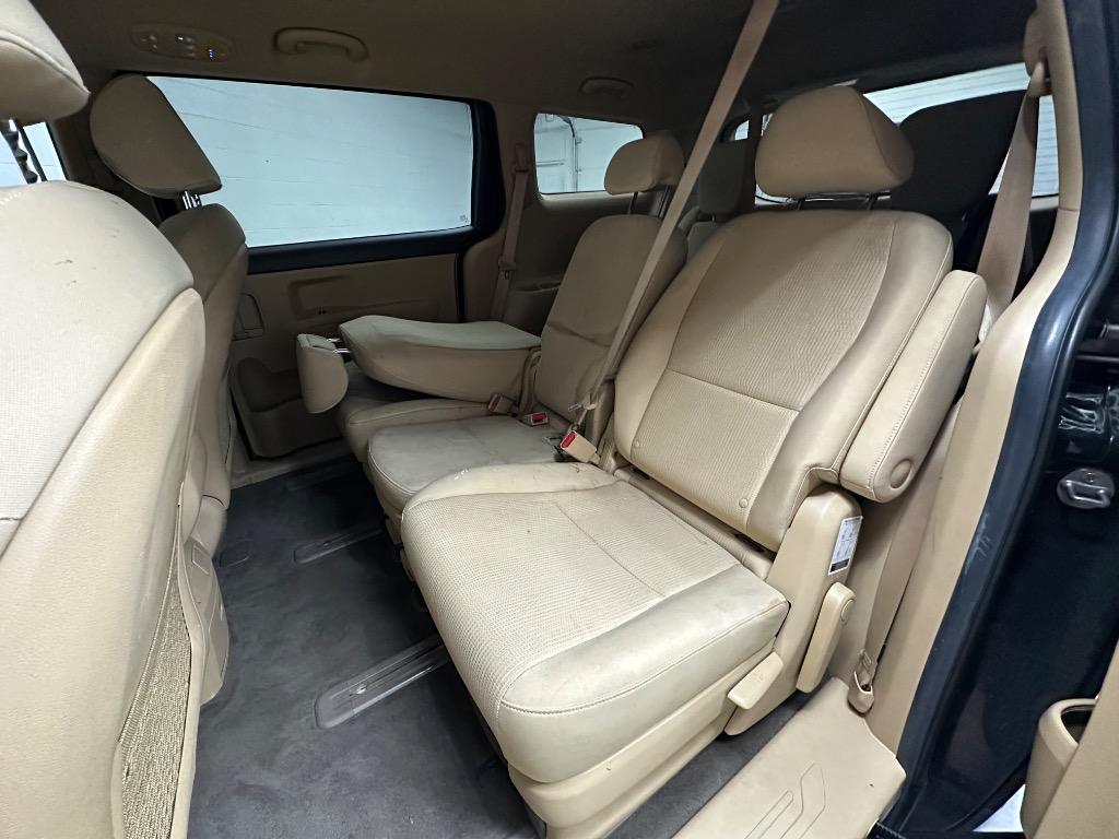 2020 Kia Sedona - $12,995