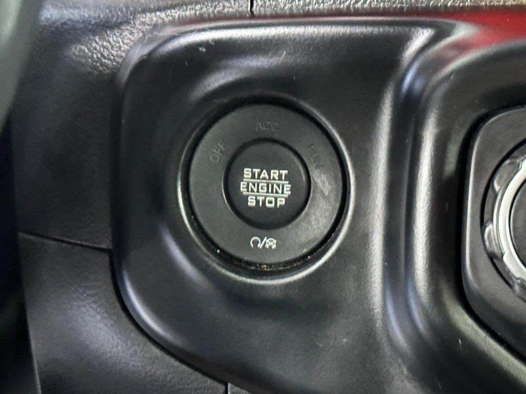 2022 Jeep Wrangler - $39,995