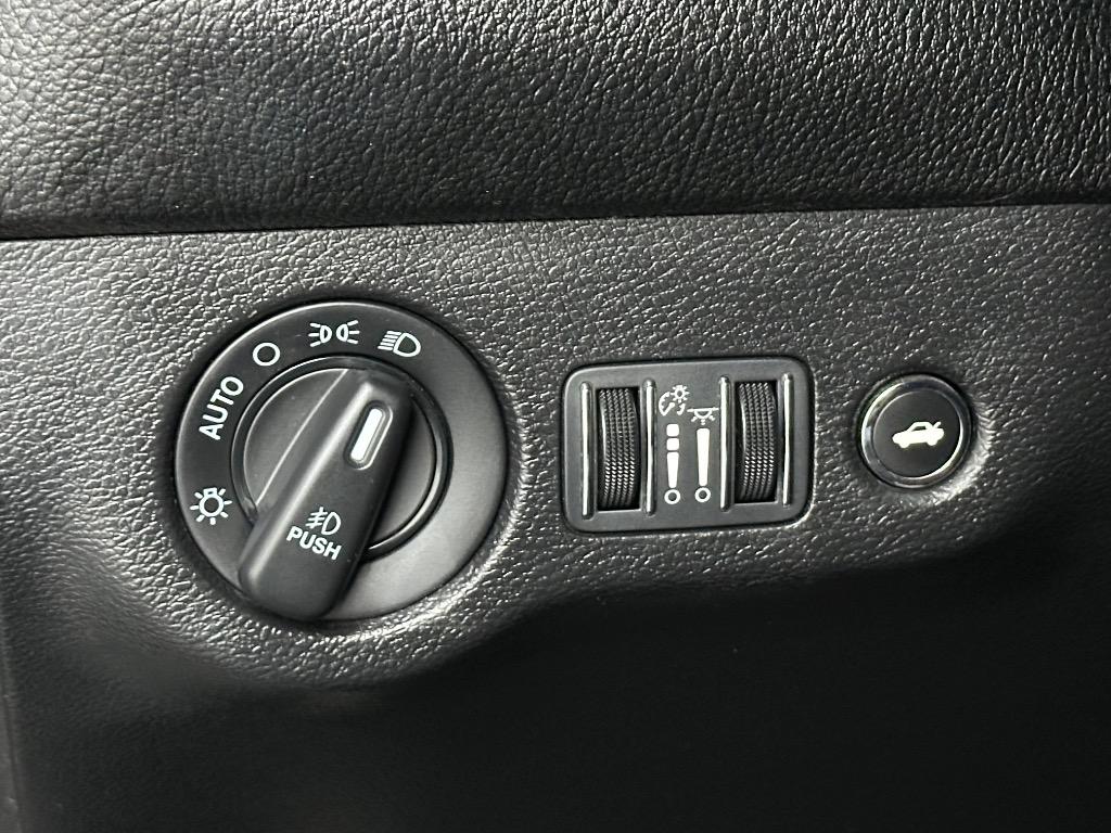 2022 Dodge Challenger - $36,995