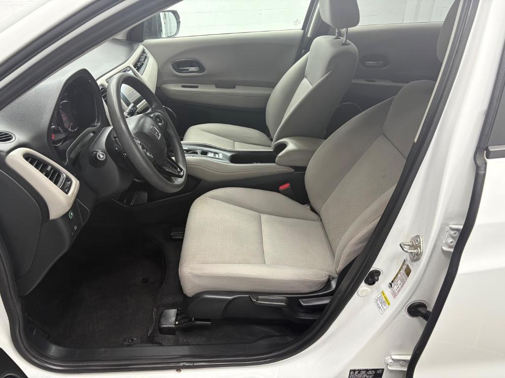 2016 Honda HR-V - $12,395