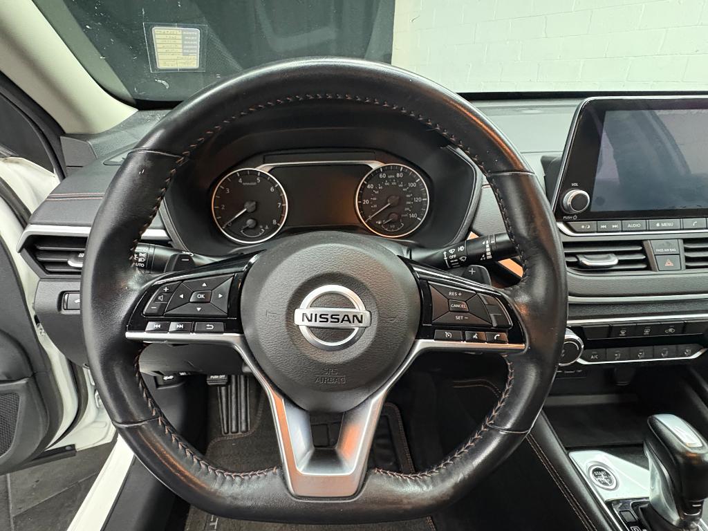 2021 Nissan Altima - $15,995