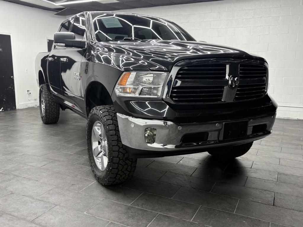 2017 Ram 1500 - $19,995
