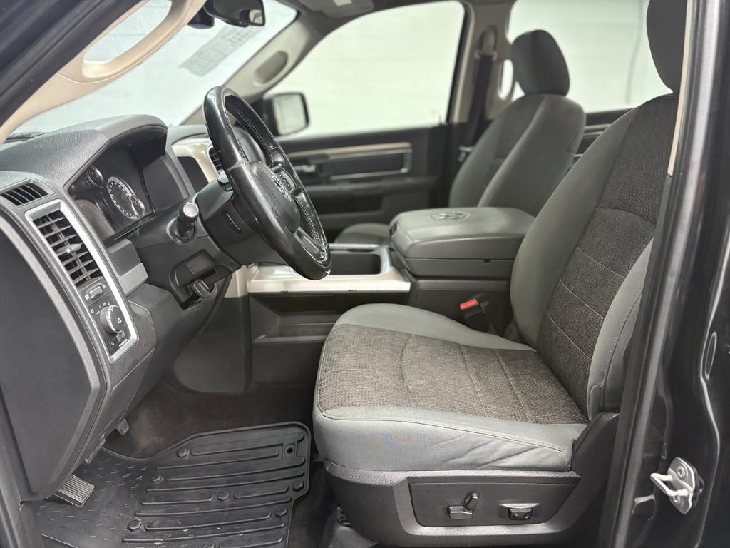 2017 Ram 1500 - $19,995
