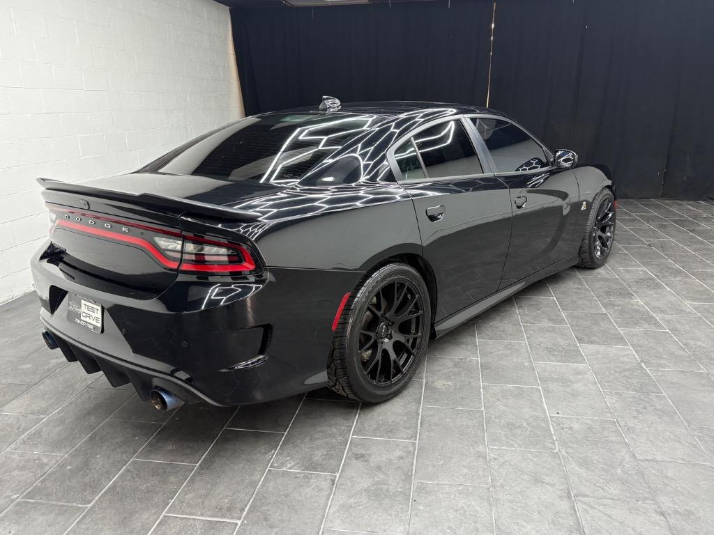 2018 Dodge Charger - $23,995