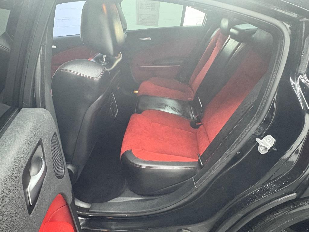 2018 Dodge Charger - $23,995