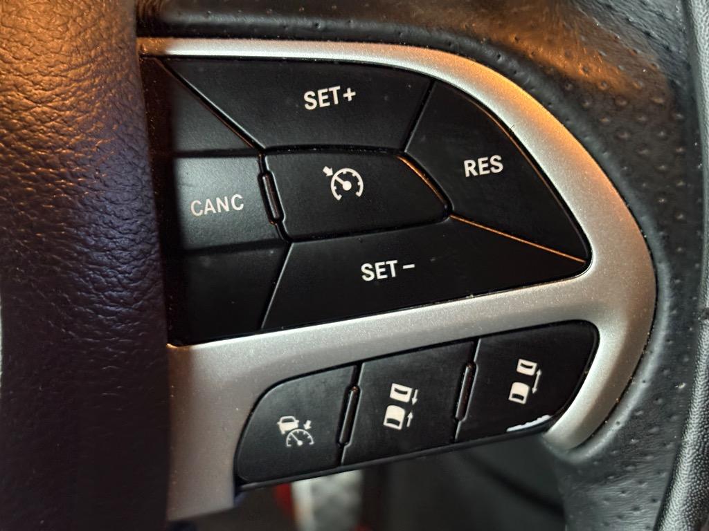 2018 Dodge Charger - $23,995