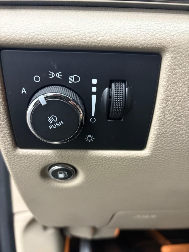 2014 Jeep Cherokee - $8,995
