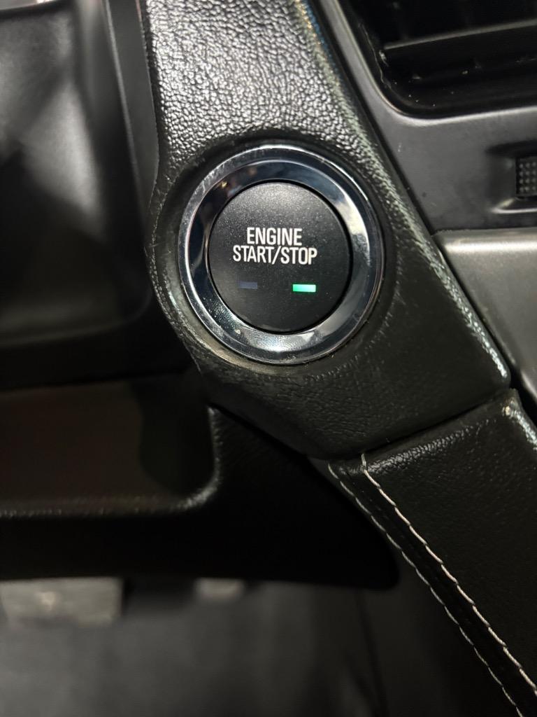 2019 Chevrolet Suburban - $25,995