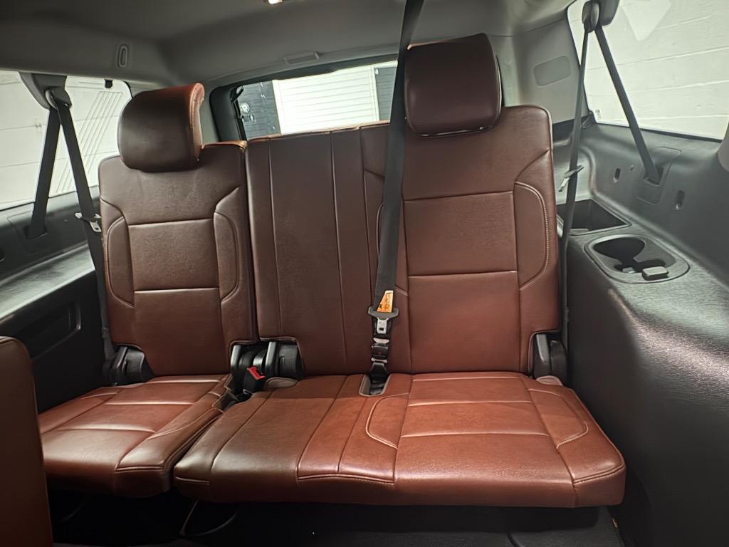 2019 Chevrolet Suburban - $25,995