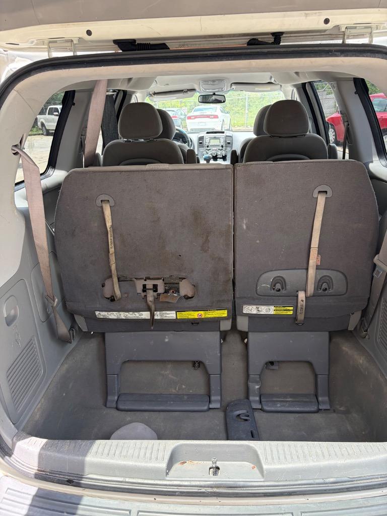2012 Kia Sedona