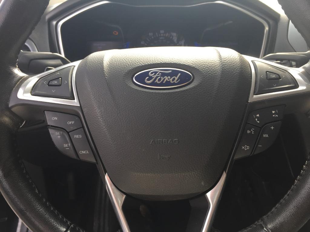 2013 Ford Fusion Titanium photo