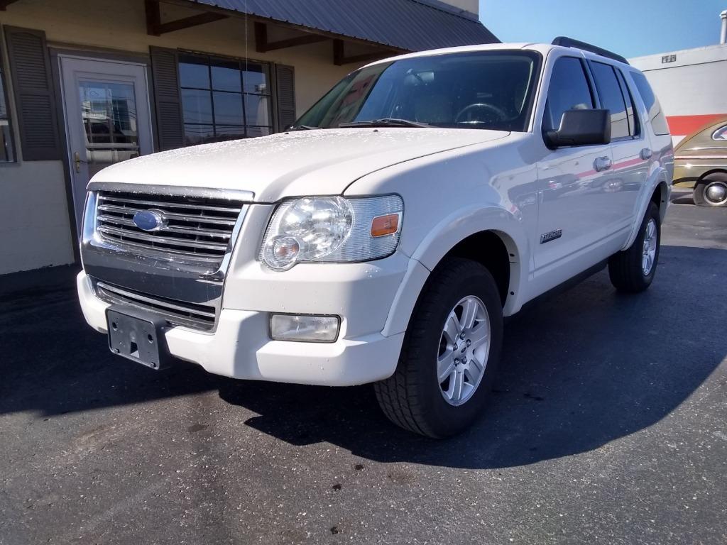 2008 Ford Explorer XLT photo