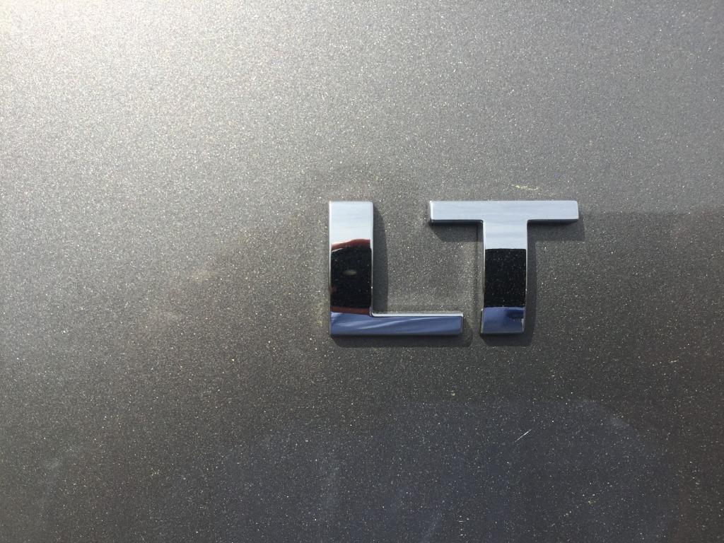 2008 Chevrolet Suburban LS 1500 photo