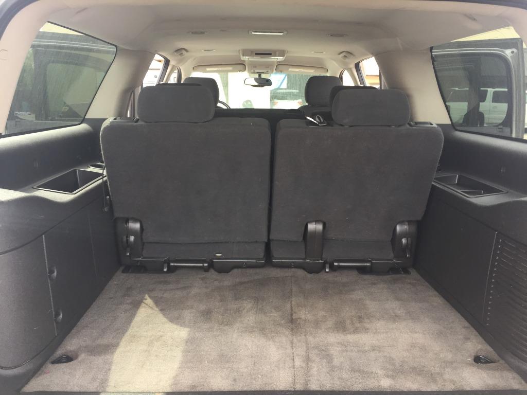 2008 Chevrolet Suburban LS 1500 photo