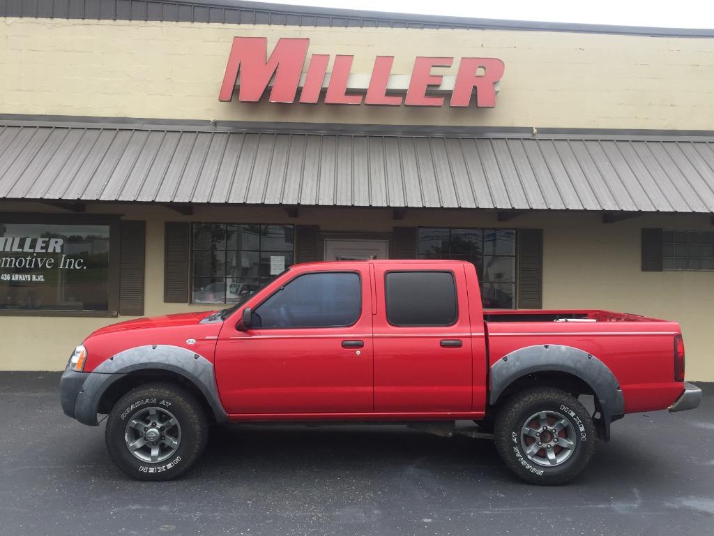 The 2001 Nissan Frontier SE photos