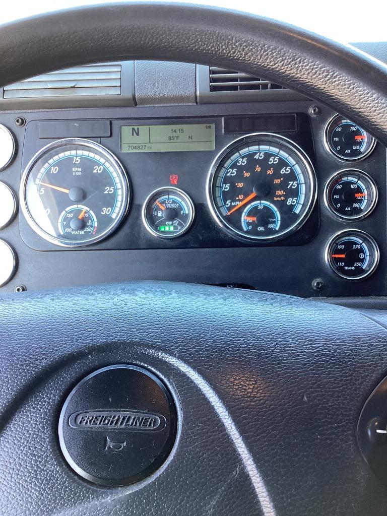2016 Freightliner Cascadia - $23,000